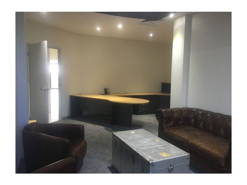 1/10 Paxton Street, Springwood QLD 4127