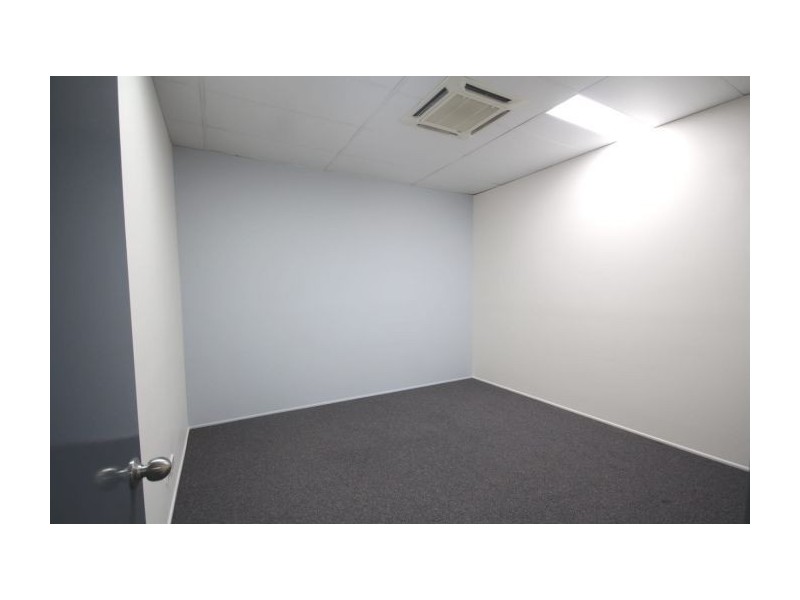 5/64 Siganto Drive, Helensvale QLD 4212