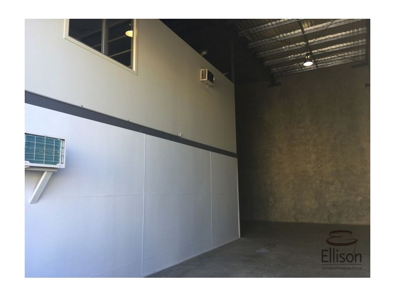 19/8 Riverland Drive, Loganholme QLD 4129