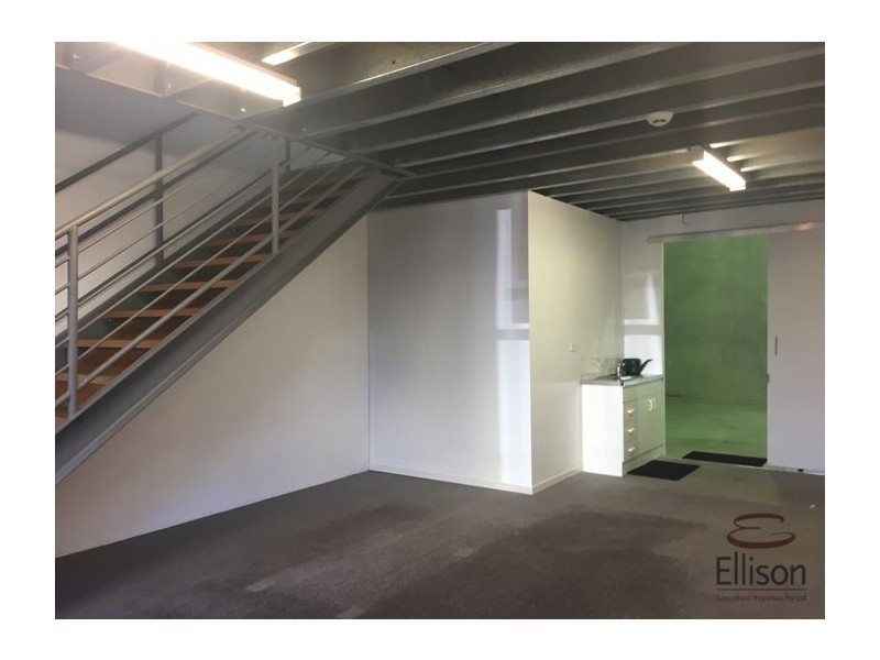 19/8 Riverland Drive, Loganholme QLD 4129