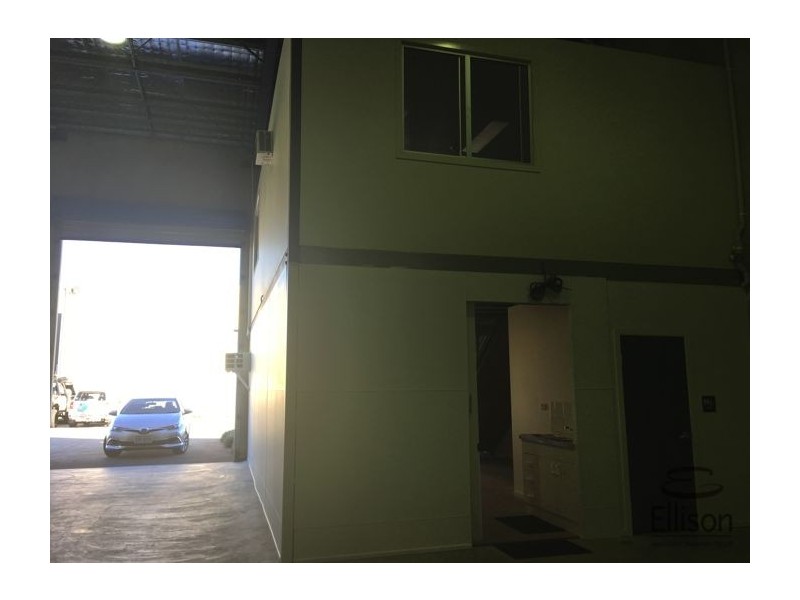 19/8 Riverland Drive, Loganholme QLD 4129