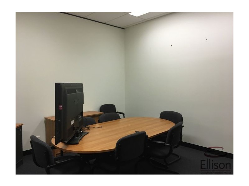 4/3974 Pacific Highway, Loganholme QLD 4129