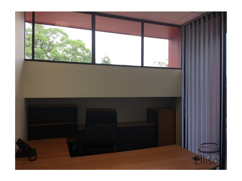 4/3974 Pacific Highway, Loganholme QLD 4129