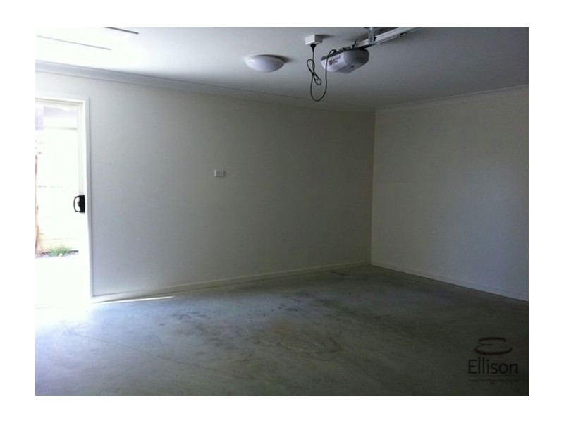 8 Jimmy Road, Coomera QLD 4209