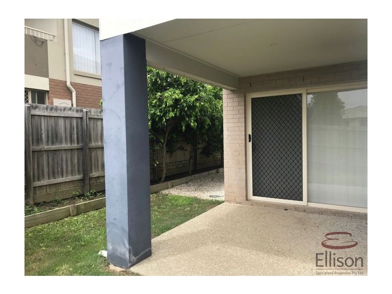 8 Jimmy Road, Coomera QLD 4209