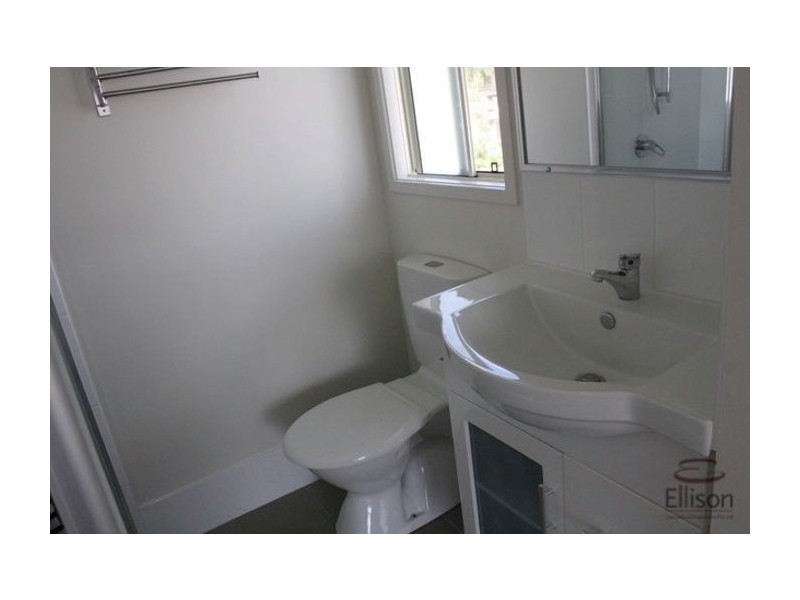 8 Jimmy Road, Coomera QLD 4209