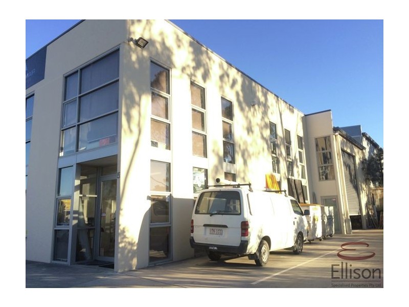 5/3 Millennium Circuit, Helensvale QLD 4212