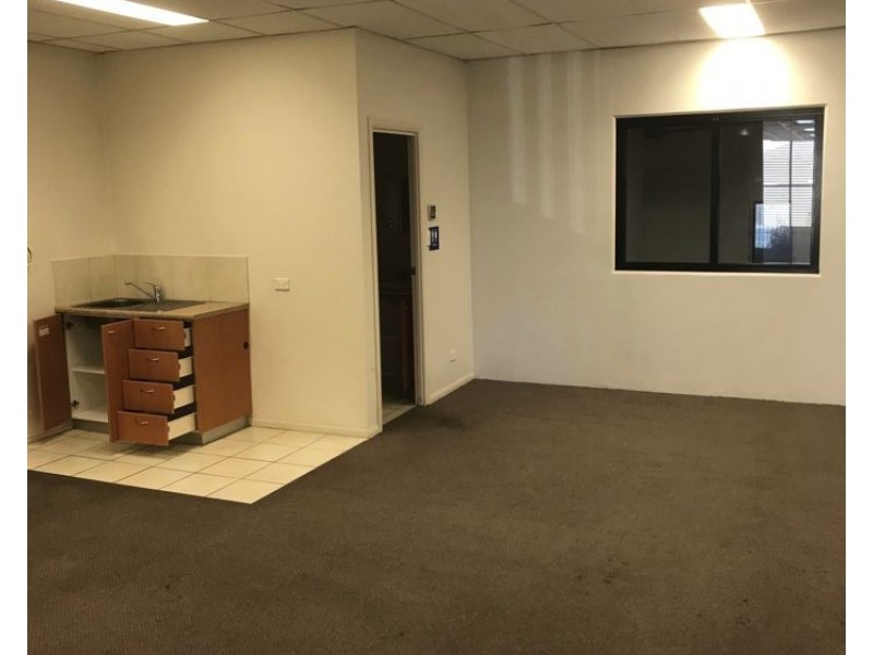 2/15 Commerce Circuit, Yatala QLD 4207