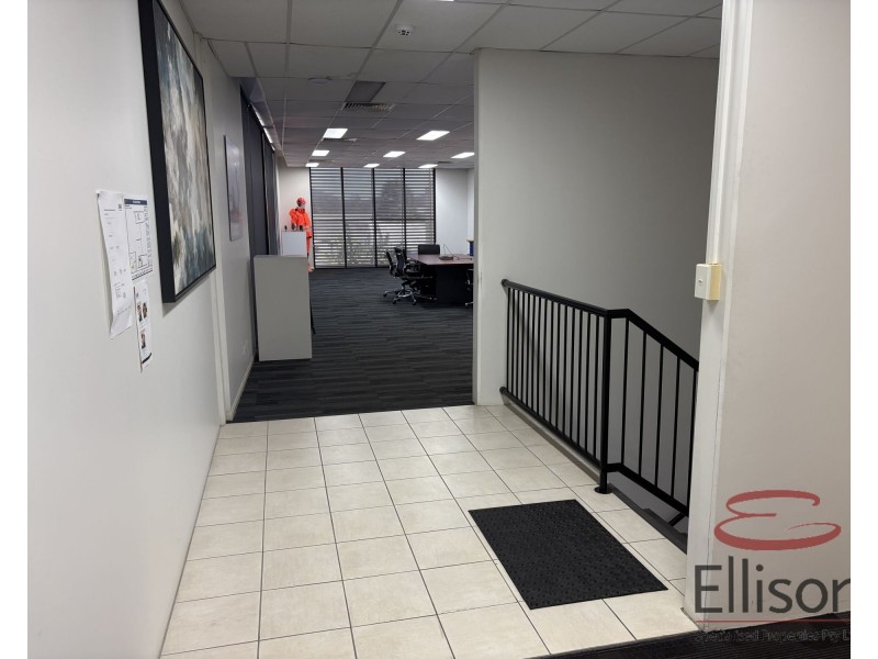 2/15 Commerce Circuit, Yatala QLD 4207