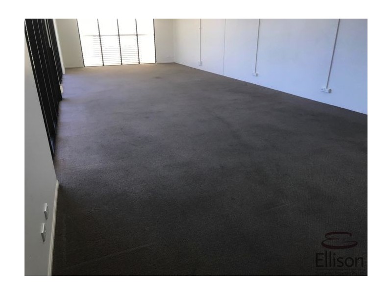 15 Commerce Circuit, Yatala QLD 4207