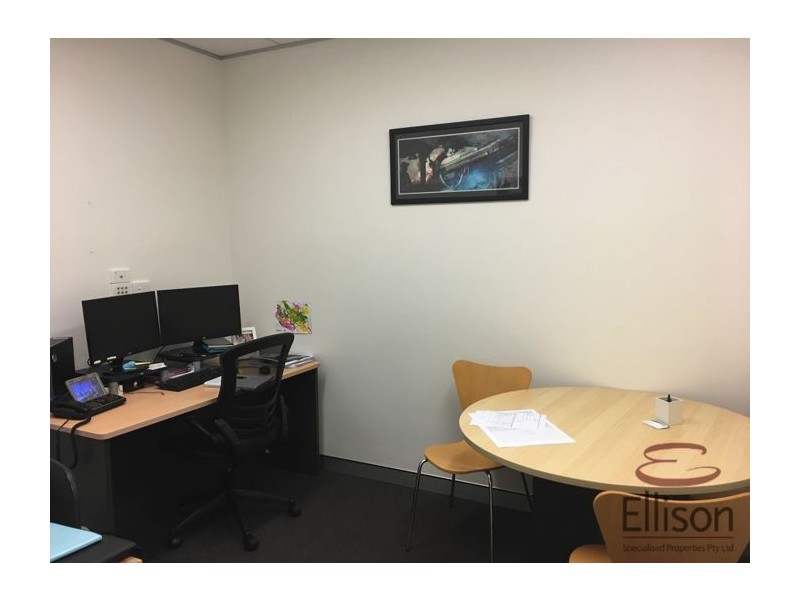 2/3950 Pacific Highway, Loganholme QLD 4129
