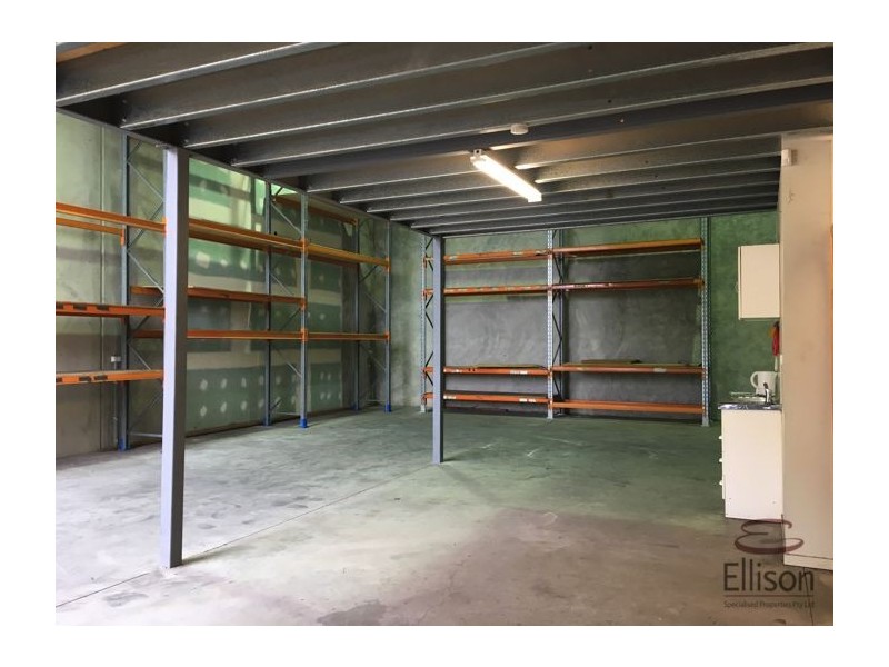 23/8 Riverland Drive, Loganholme QLD 4129