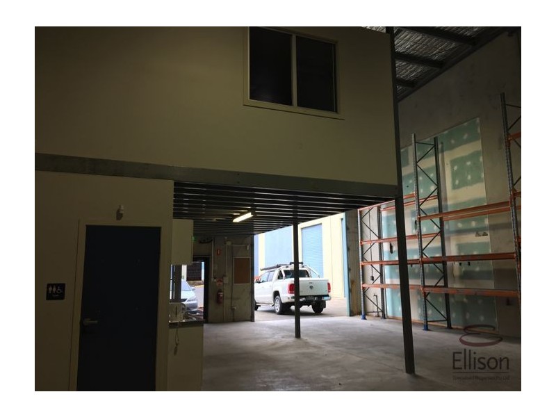 23/8 Riverland Drive, Loganholme QLD 4129