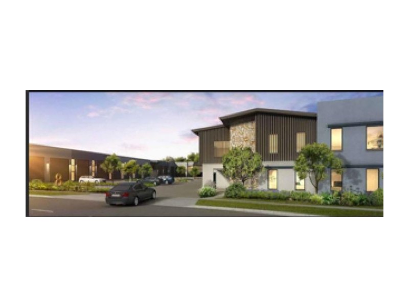 8 Production Avenue, Molendinar QLD 4214