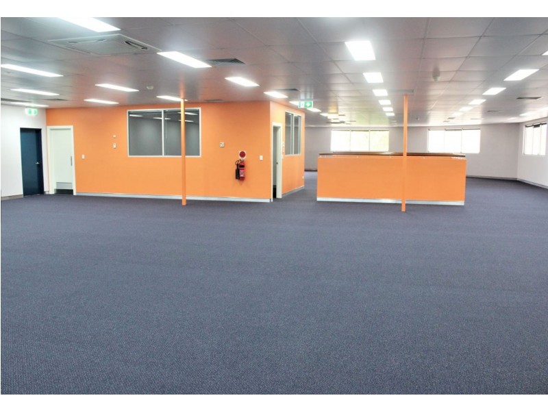 1/140 Wecker Road, Mansfield QLD 4122