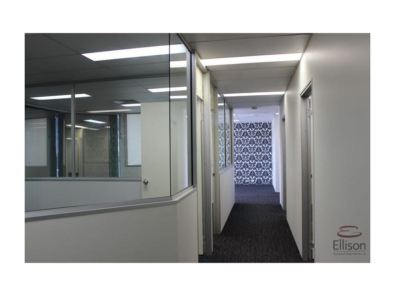 35 Kingston Road, Woodridge QLD 4114