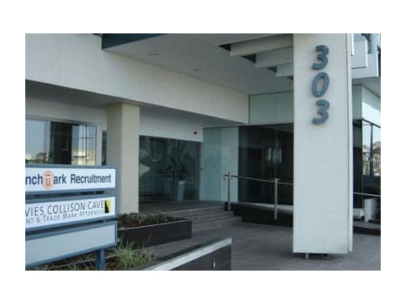 G2/303 Coronation Drive, Milton QLD 4064