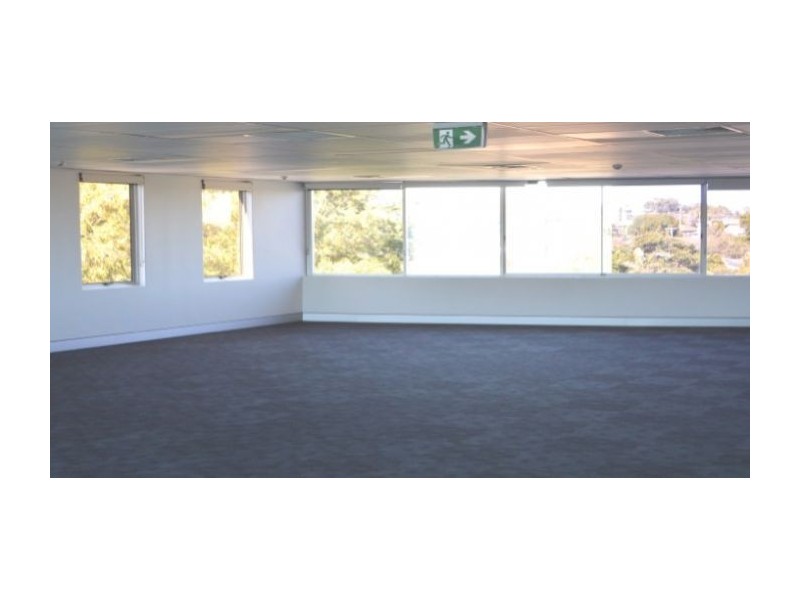 S45L4/3-15 Dennis Road, Springwood QLD 4127