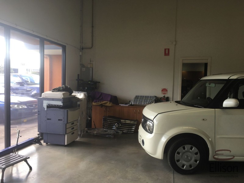 2/33 Meakin Road, Meadowbrook QLD 4131