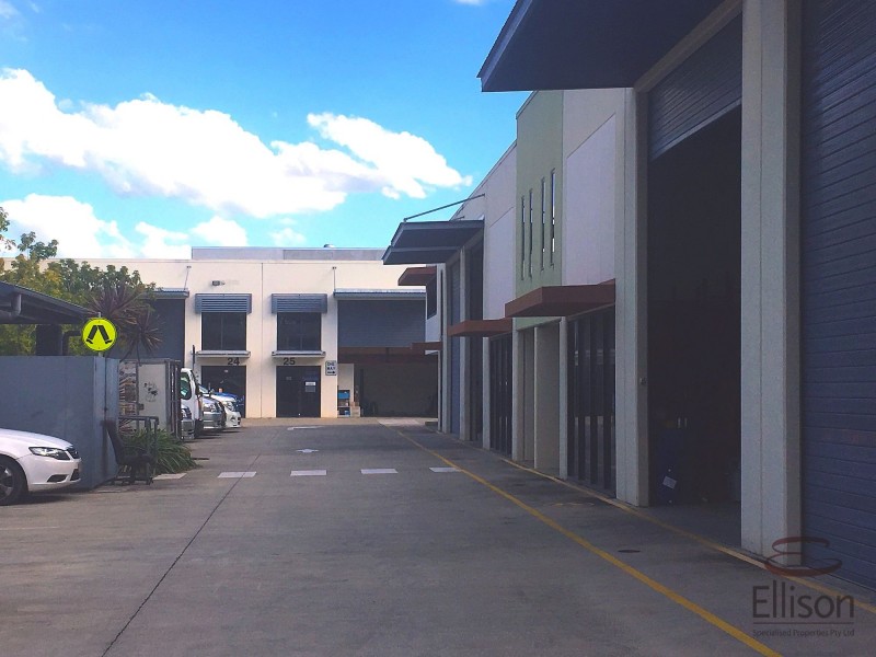 2/33 Meakin Road, Meadowbrook QLD 4131