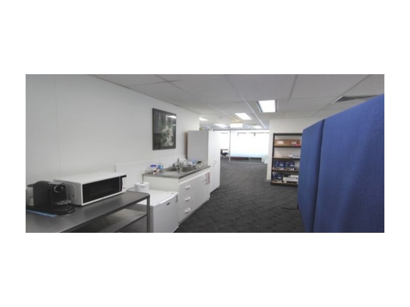 S6.01L6/303 Coronation Drive, Milton QLD 4064
