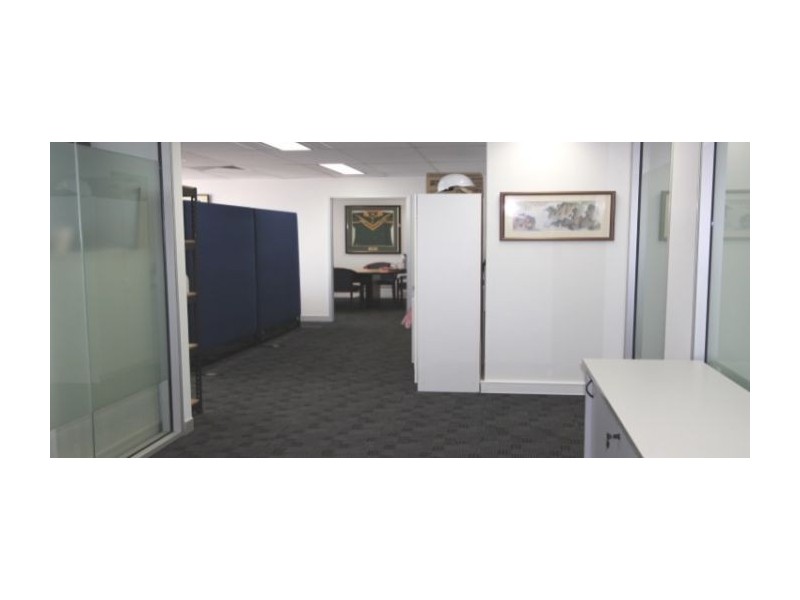 S6.01L6/303 Coronation Drive, Milton QLD 4064