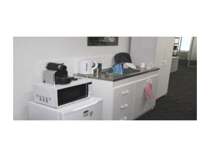 S6.01L6/303 Coronation Drive, Milton QLD 4064