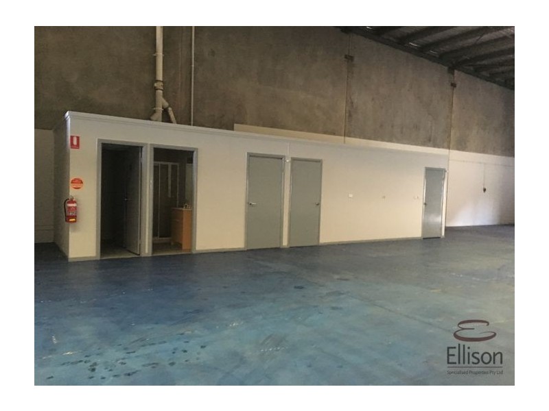 61 Nealdon Drive, Meadowbrook QLD 4131