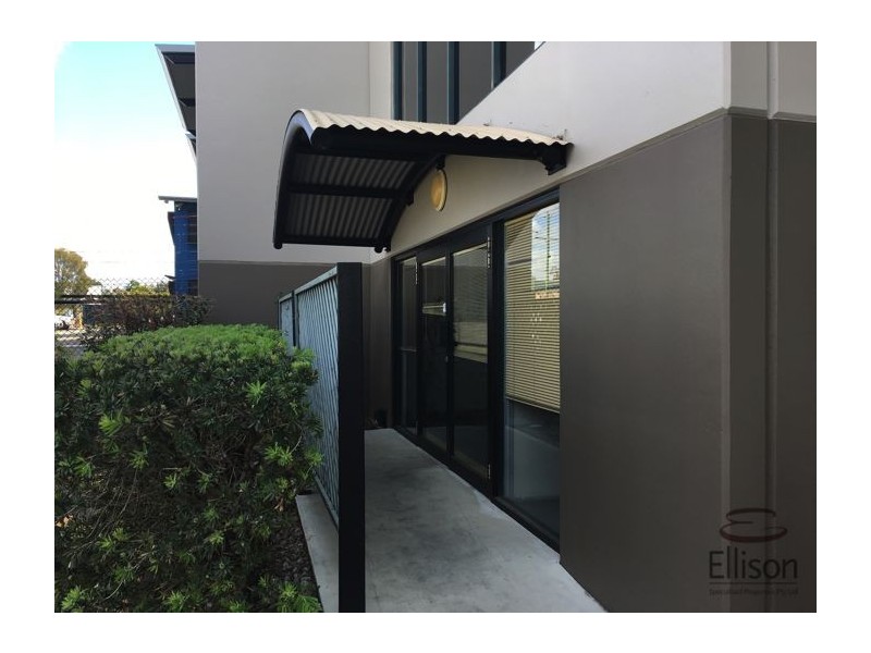 61 Nealdon Drive, Meadowbrook QLD 4131