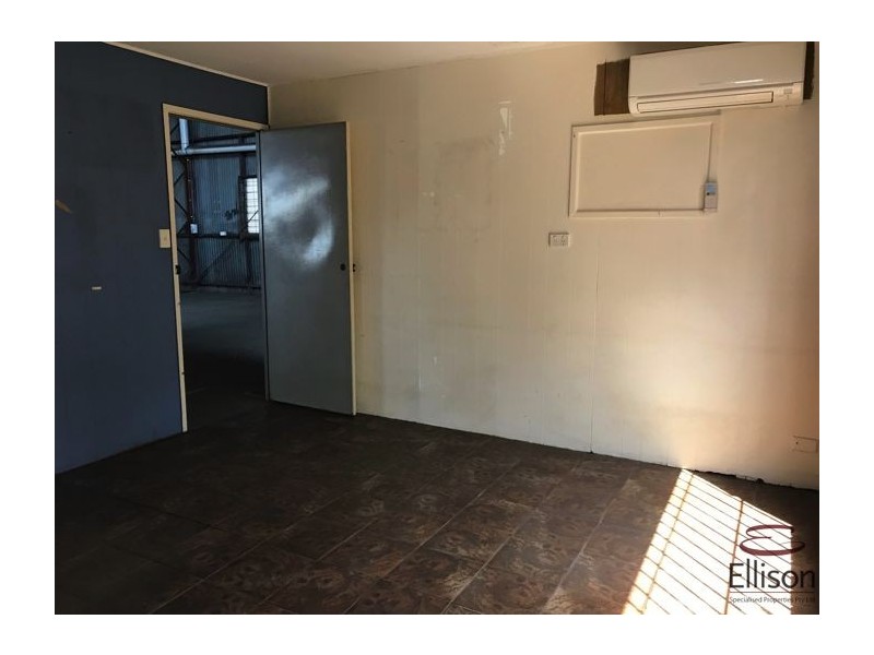1 Melbourne Street, Rocklea QLD 4106