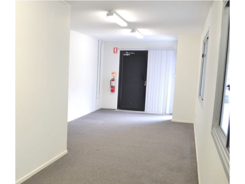 16/33 Meakin Road, Meadowbrook QLD 4131