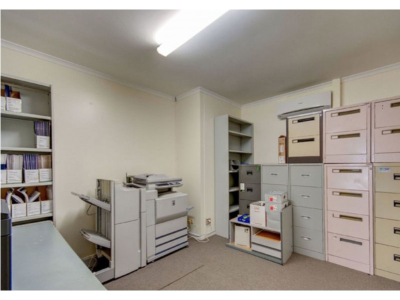 Suites 17&18/8 Dennis Road, Springwood QLD 4127