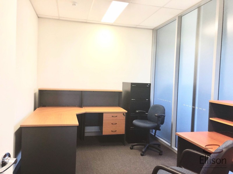 7&8/3950 Pacific Highway, Loganholme QLD 4129