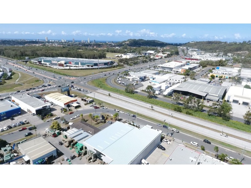 8/3 Central Drive, Burleigh Heads QLD 4220