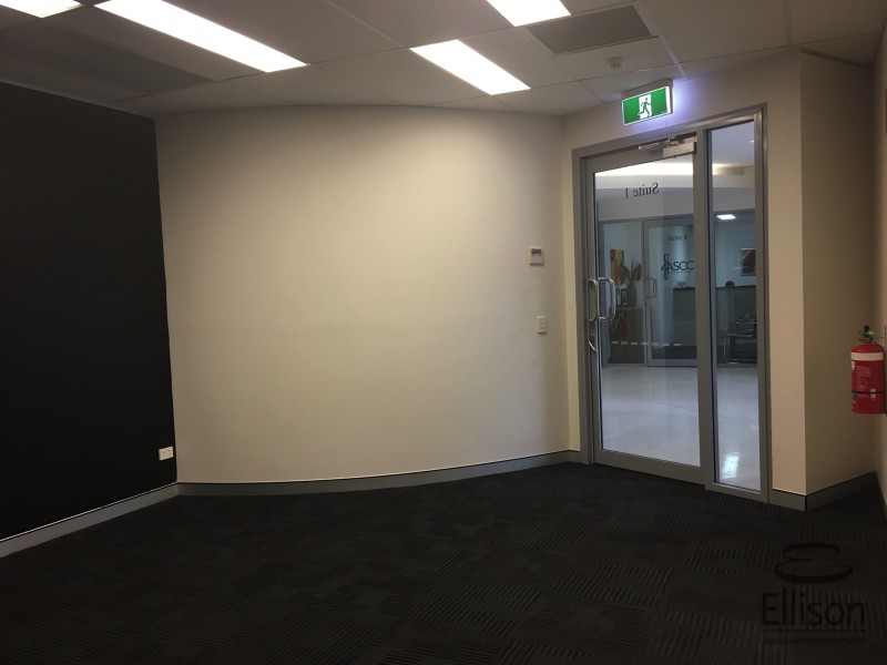 1/3950 Pacific Highway, Loganholme QLD 4129