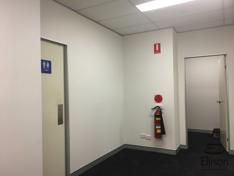 1/3950 Pacific Highway, Loganholme QLD 4129