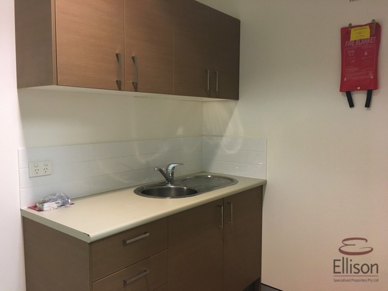 1/3950 Pacific Highway, Loganholme QLD 4129