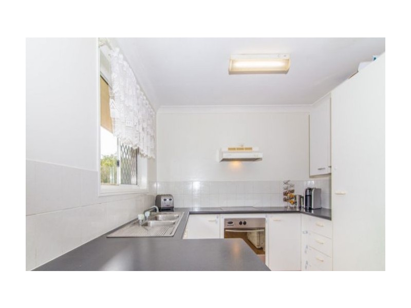 8 Kerrie-Ann Court, Marsden QLD 4132