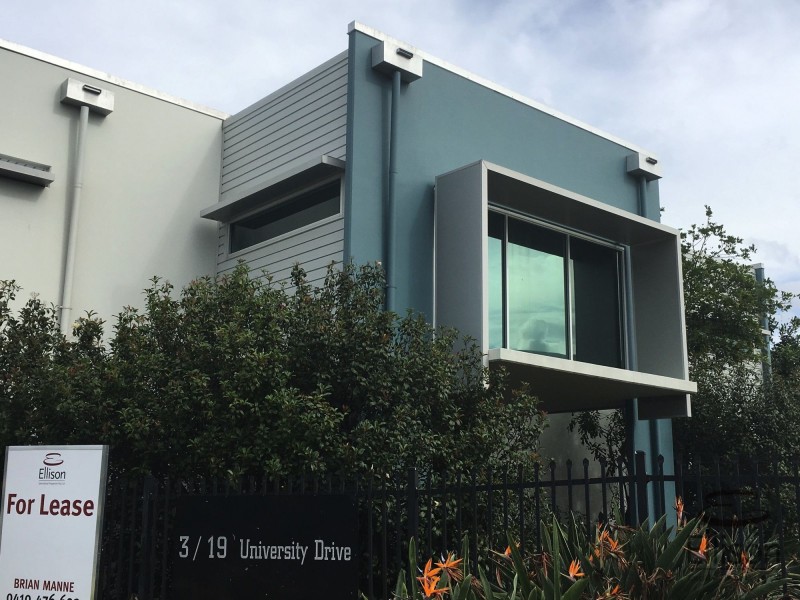 1/3-19 University Drive, Meadowbrook QLD 4131