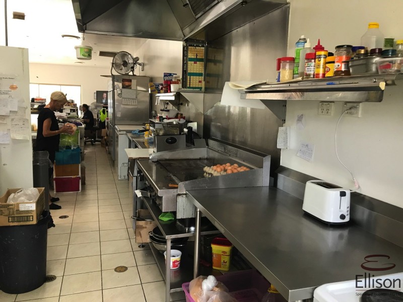 1/2 Maiella Street, Stapylton QLD 4207