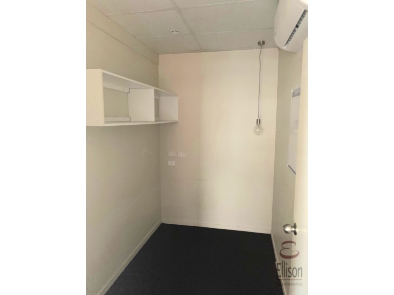 Shop 5/2 Fortune Place, Coomera QLD 4209