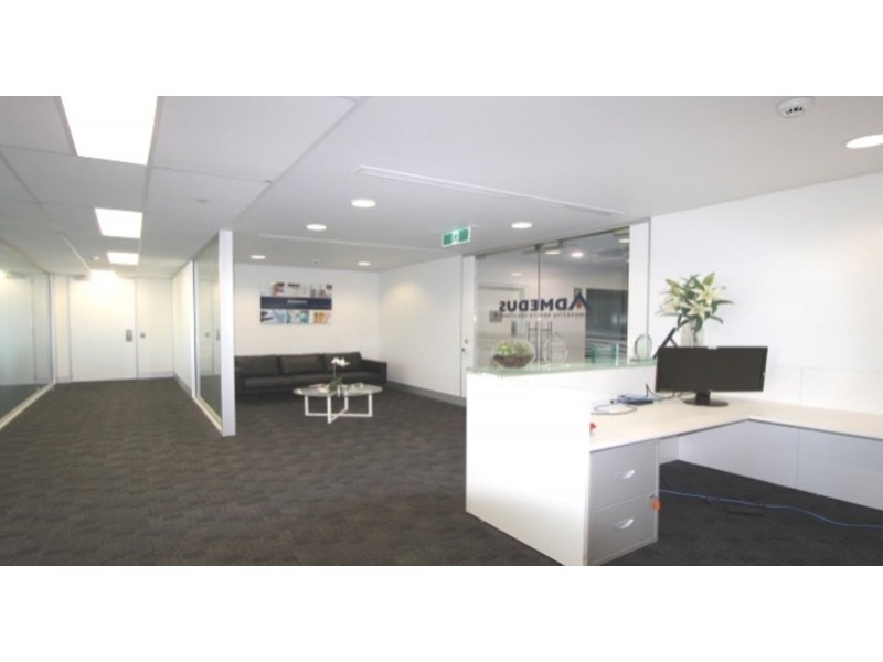 S9.09L9/301 Coronation Drive, Milton QLD 4064