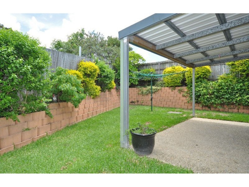 8 Sutton Court, Parkwood QLD 4214