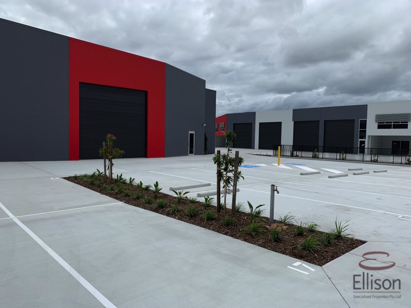 27 Motorway Circuit, Ormeau QLD 4208