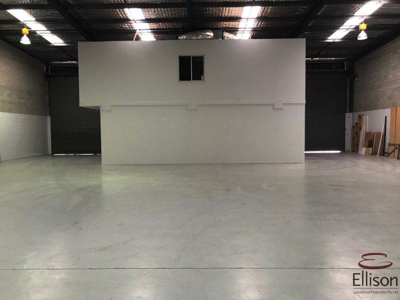 2/2 Success Street, Acacia Ridge QLD 4110