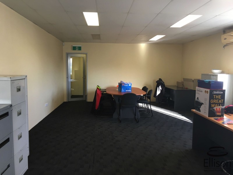 1/28 Eurora Street, Kingston QLD 4114