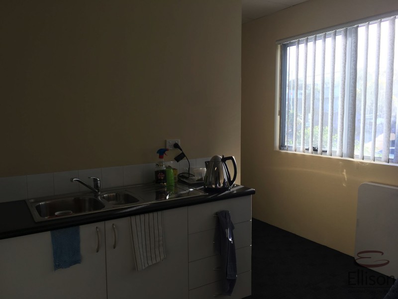 1/28 Eurora Street, Kingston QLD 4114
