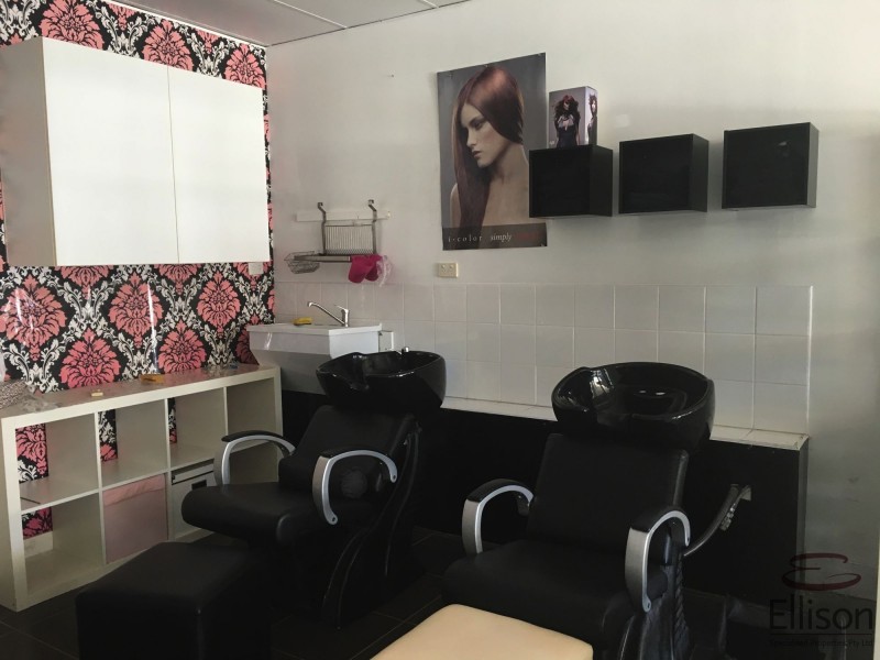 Shop 4/2 Bulwarna Street, Shailer Park QLD 4128