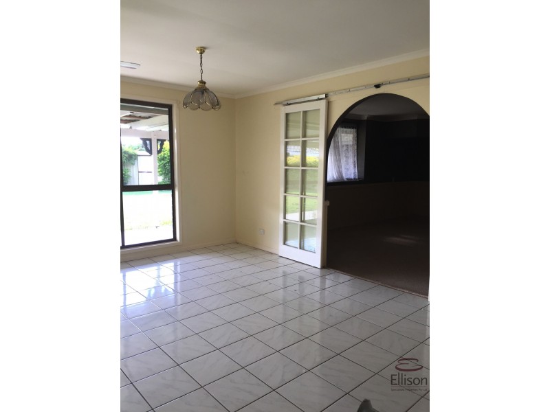 6 Roman Court, Loganholme QLD 4129