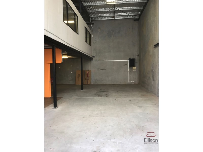 4/5 Cairns Street, Loganholme QLD 4129